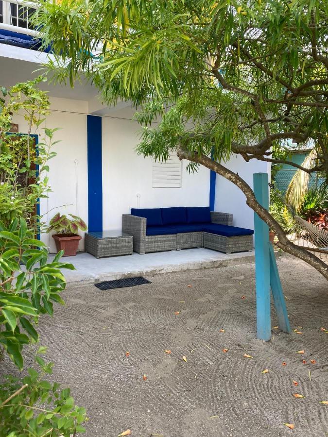Jaguar Morning Star Hotel Caye Caulker Exterior photo